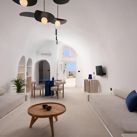 U & Me Suites Fira  Extérieur photo
