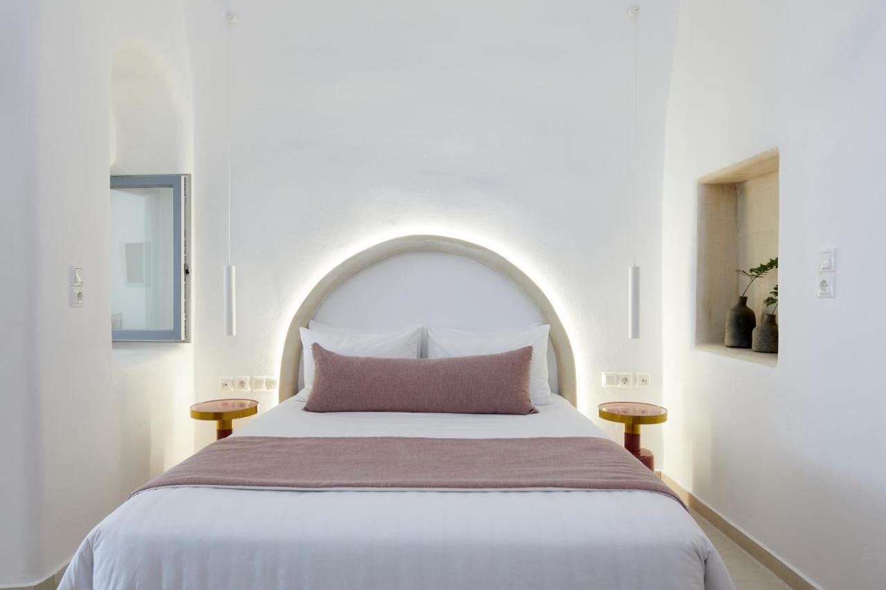 U & Me Suites Fira  Extérieur photo