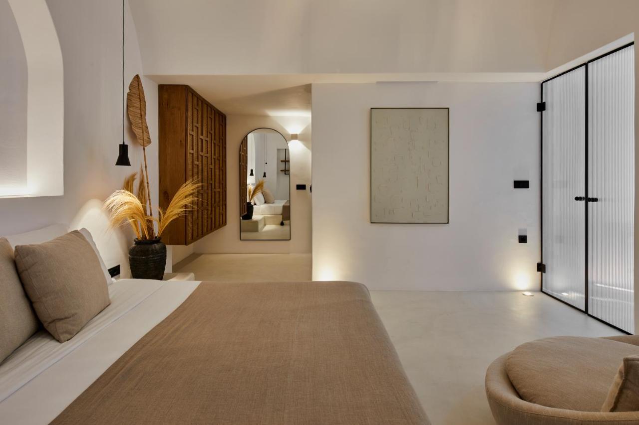 U & Me Suites Fira  Extérieur photo