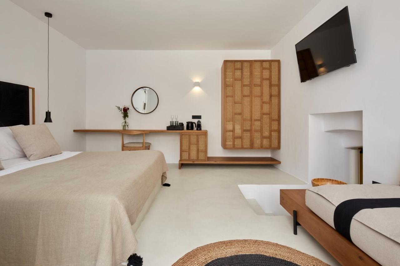 U & Me Suites Fira  Extérieur photo